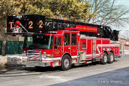 Niles Fire Department (IL) fire apparatus Tower 2 2014 Pierce Dash CF PUC 100' RM Larry Shapiro photographer shapirophotography.net